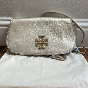 Tory Burch bag in great condition!